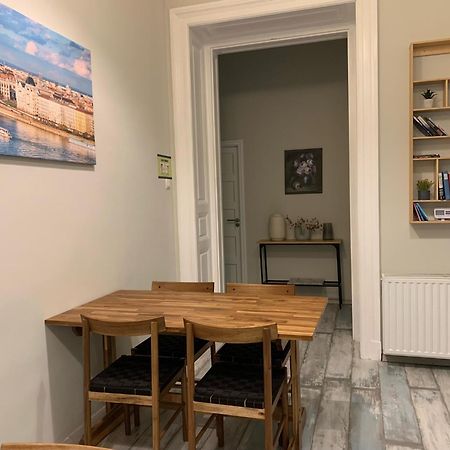 Rooms For Rent In Centre Budapeszt Zewnętrze zdjęcie