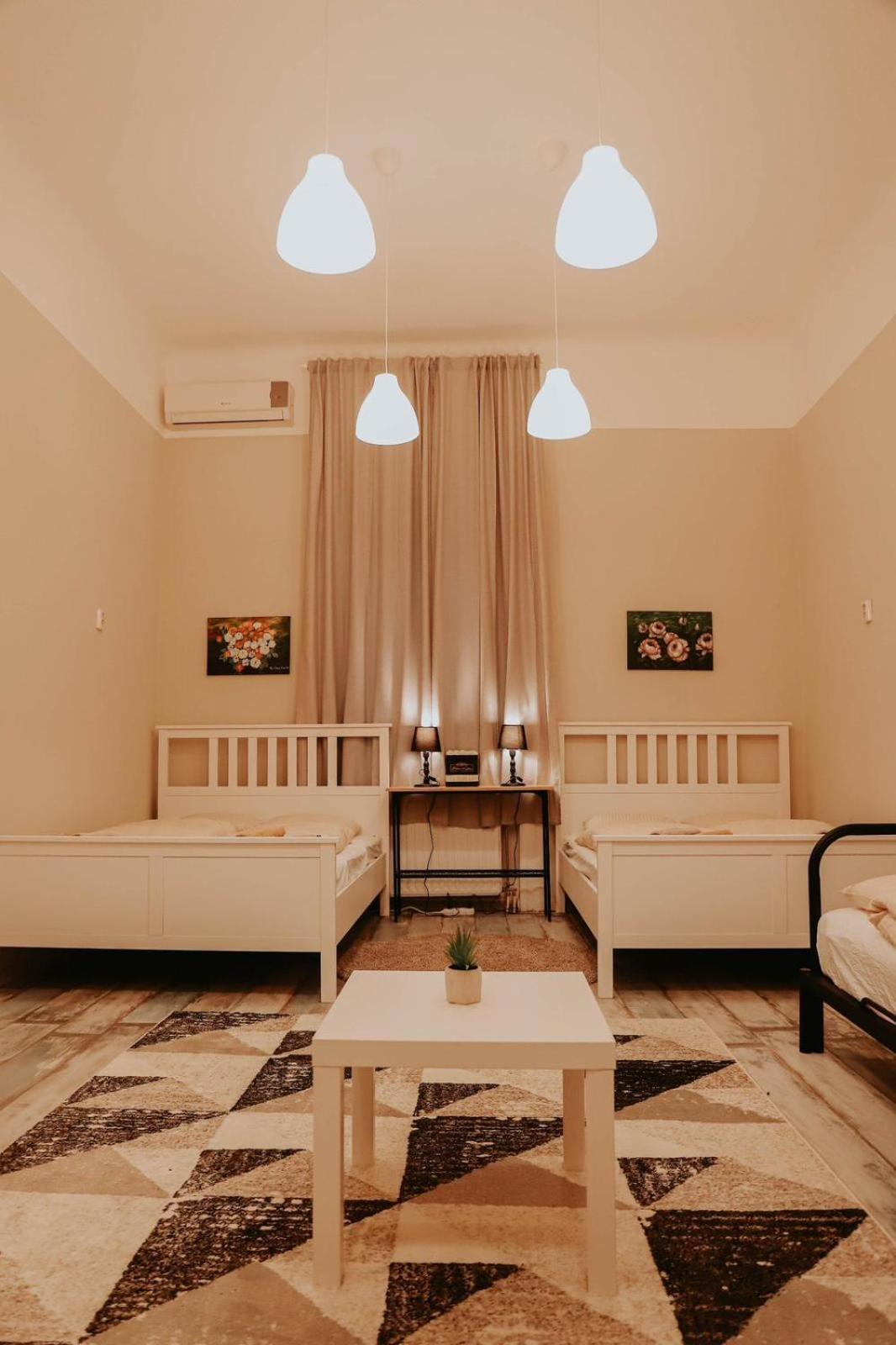 Rooms For Rent In Centre Budapeszt Zewnętrze zdjęcie